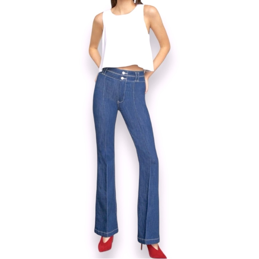 BCBGMaxazria High‎ Rise Dark Wash Pintuck Flare Leg jeans 26 NWOT